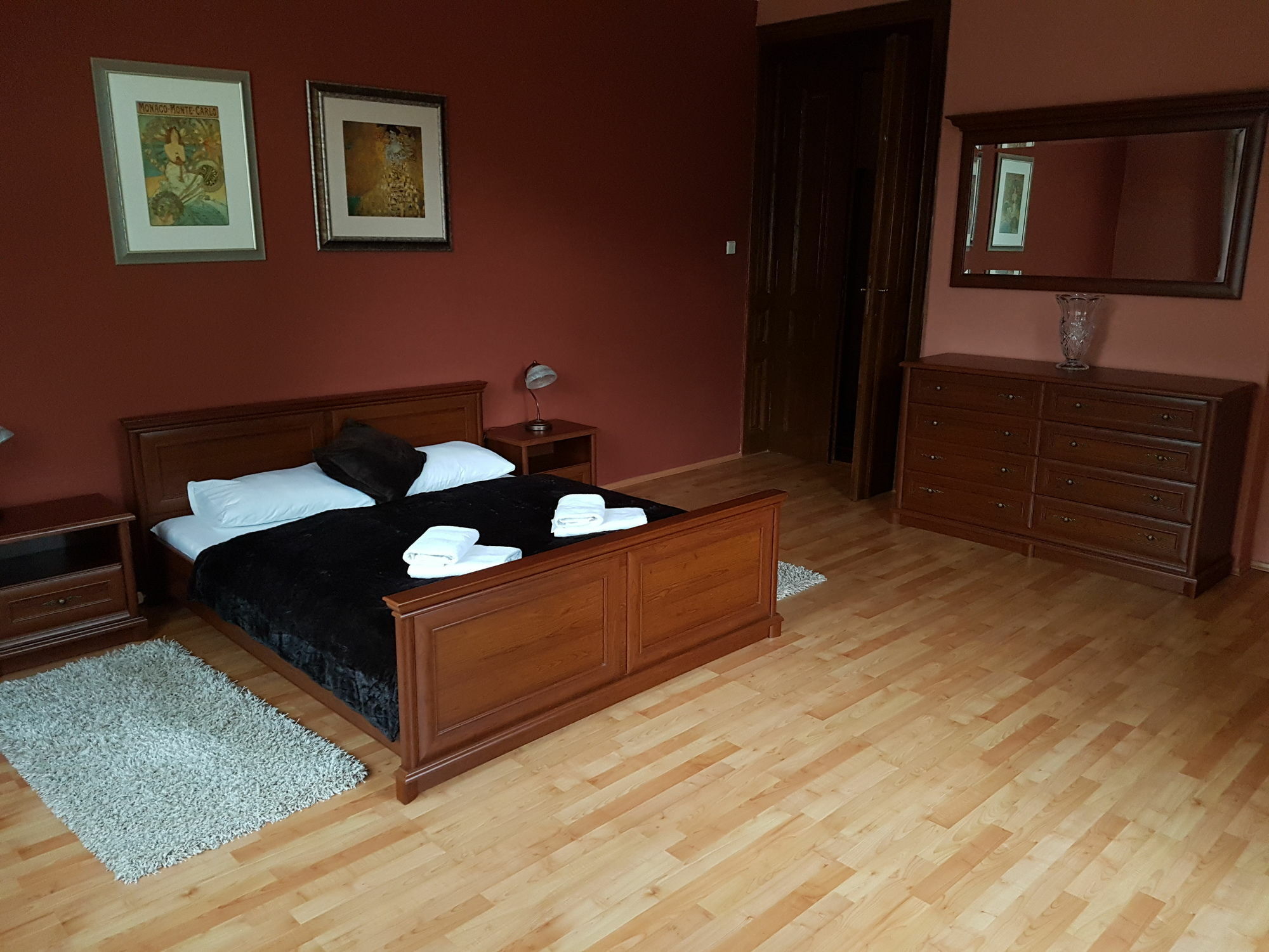 Villa Sofia Apartments Κάρλοβι Βάρι Εξωτερικό φωτογραφία